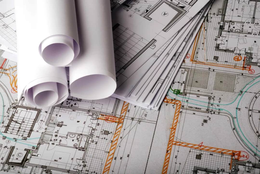 Co powinien zawierać projekt budowlany, aby uniknąć problemów z pozwoleniem?