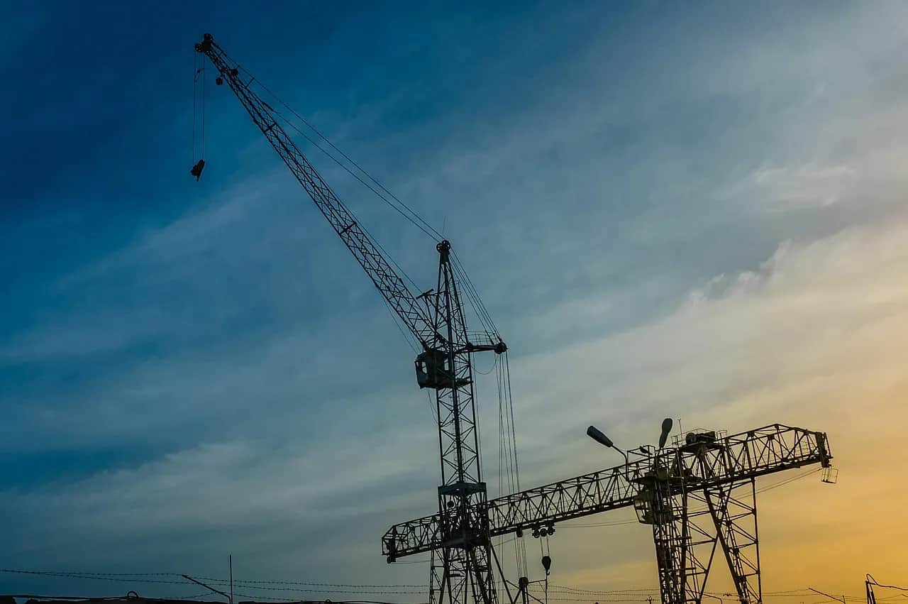 Jak dobrać odpowiednie zawiesia pasowe do różnych zastosowań?