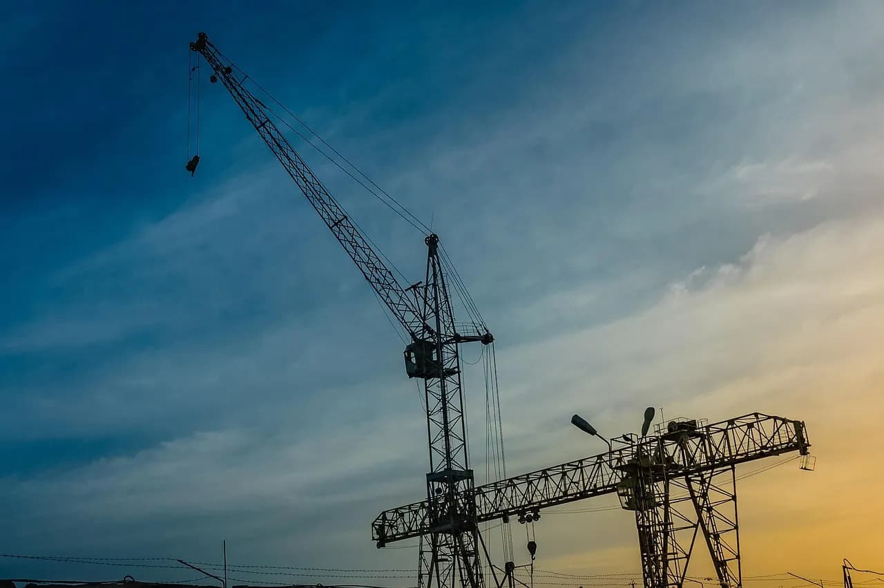 Jak dobrać odpowiednie zawiesia pasowe do różnych zastosowań?